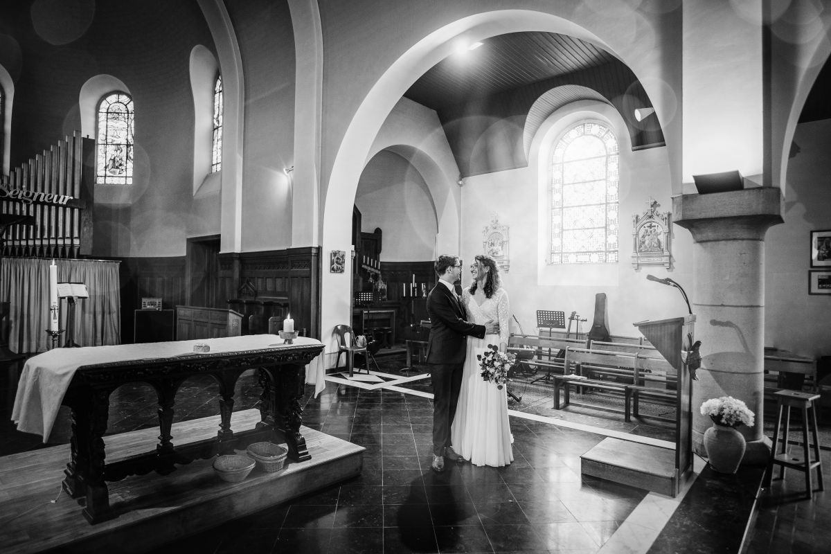 photographe mariage lille nord jeremy hourquin eglise fromelle nb.jpg